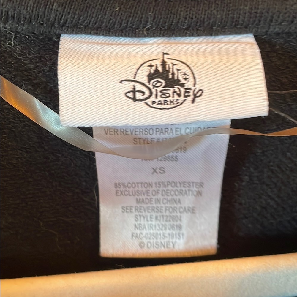 Disney Oversized Sequined Black and Pink sequined sweatshirt XS
Not faded - Picture 3 of 8